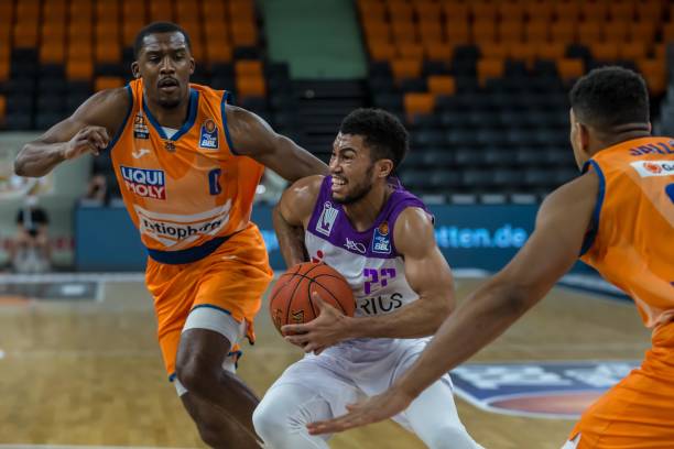 法国阵中不 法国阵中不